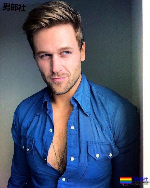 《年轻一代》男演员及其老公即将升为人父 - 51虹马 《年轻一代》男演员及其老公即将升为人父 - 51虹马