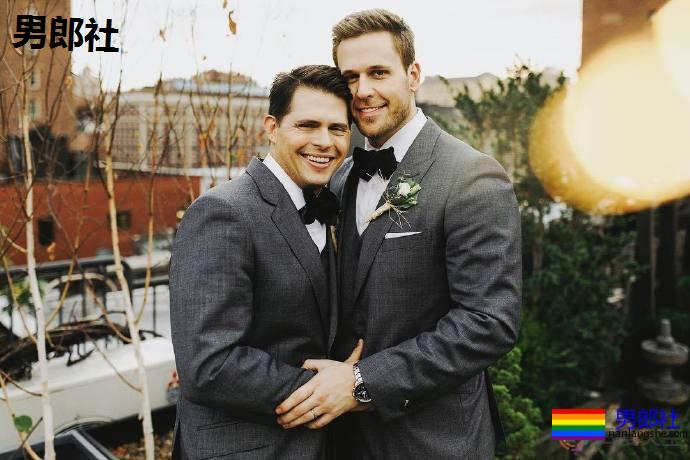 《年轻一代》男演员及其老公即将升为人父 - 51虹马 《年轻一代》男演员及其老公即将升为人父 - 51虹马