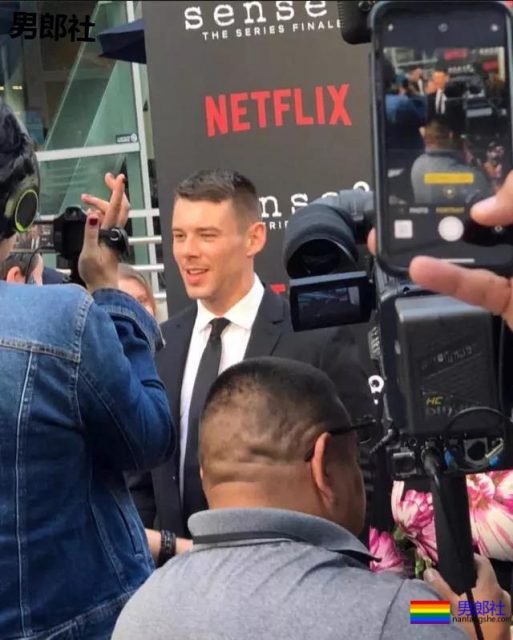 寸头肌肉大胸肌的男星Brian，在《Attitude》中出柜了！ - 51虹马