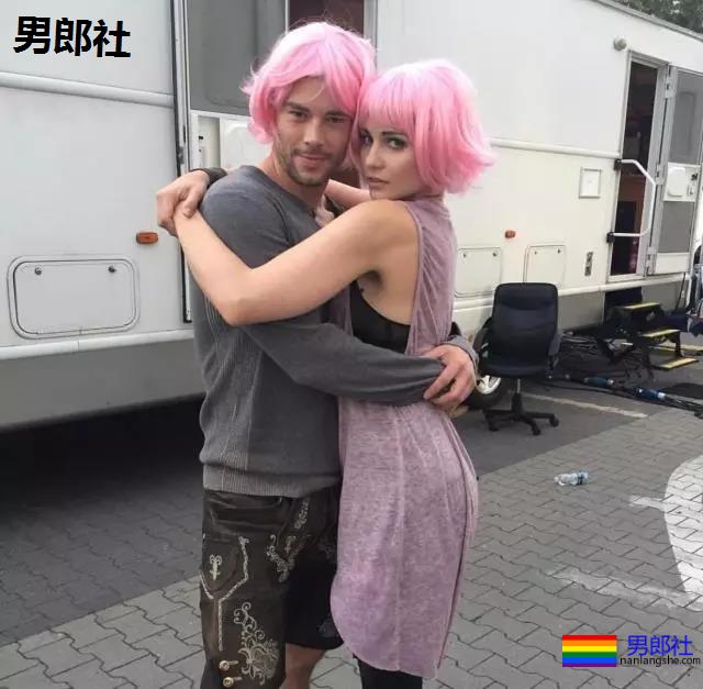 寸头肌肉大胸肌的男星Brian，在《Attitude》中出柜了！ - 51虹马