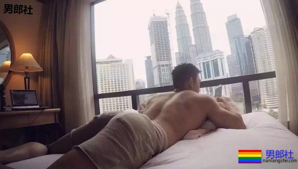 男票晚上带着冈本来找我，被我爸发现了..... - 51虹马