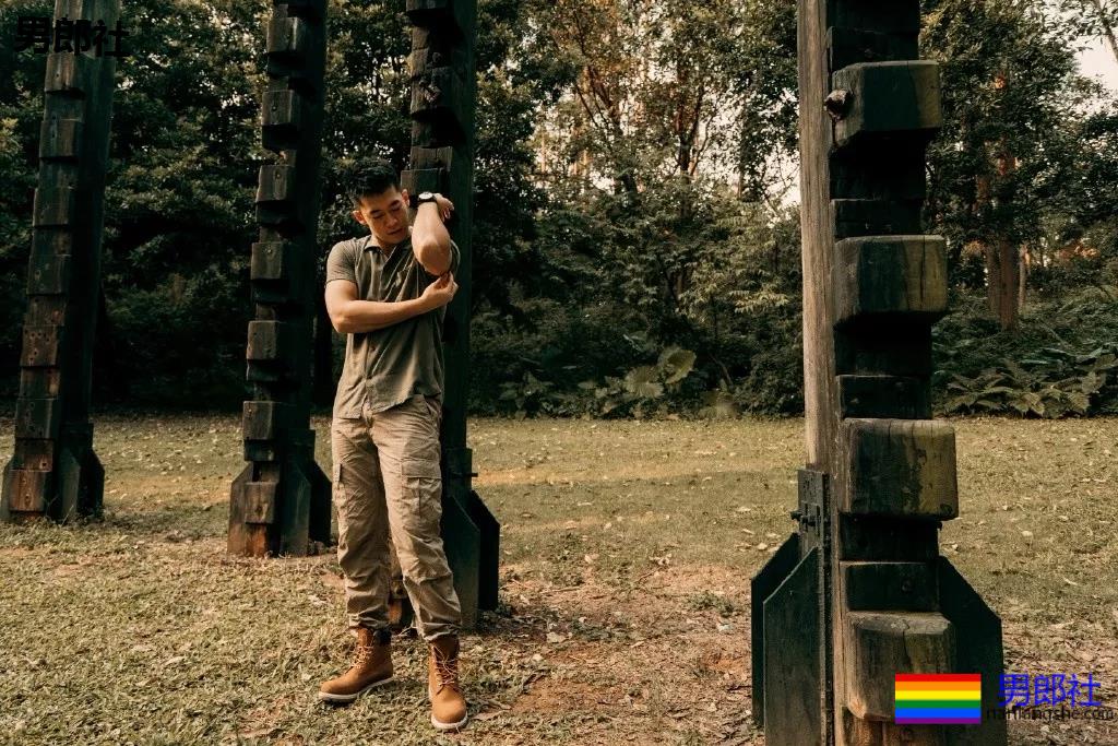 192大粗腿篮球体育生,拍照总爱岔开腿,是不是你的1? - 51虹马 192大粗腿篮球体育生,拍照总爱岔开腿,是不是你的1? - 51虹马