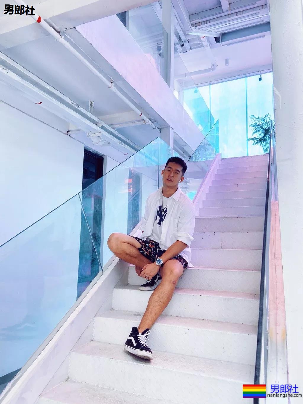 192大粗腿篮球体育生,拍照总爱岔开腿,是不是你的1? - 51虹马 192大粗腿篮球体育生,拍照总爱岔开腿,是不是你的1? - 51虹马