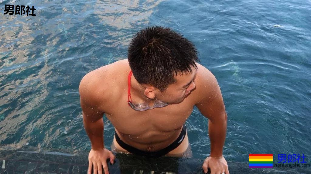 192大粗腿篮球体育生,拍照总爱岔开腿,是不是你的1? - 51虹马 192大粗腿篮球体育生,拍照总爱岔开腿,是不是你的1? - 51虹马