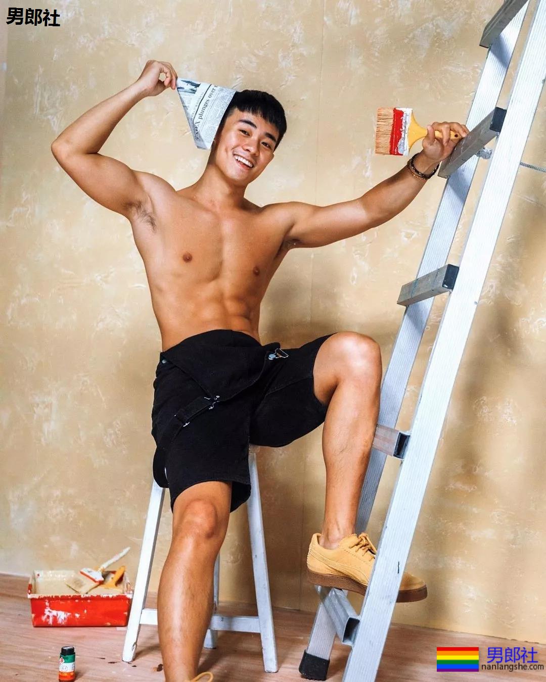 13位当红肌肉小狼狗只穿内裤出镜，每一个都风情万种！该补充营养了！ - 51虹马