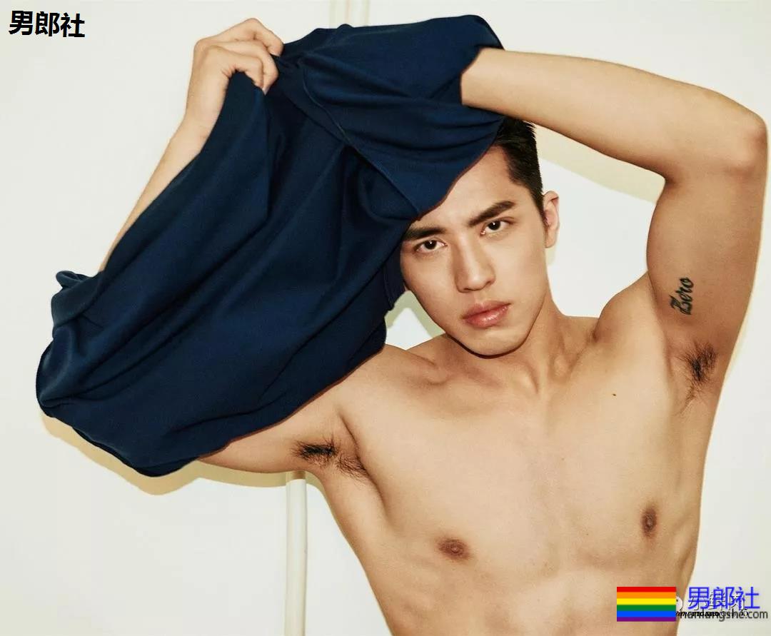 许魏洲竟然有六块腹肌？ - 51虹马