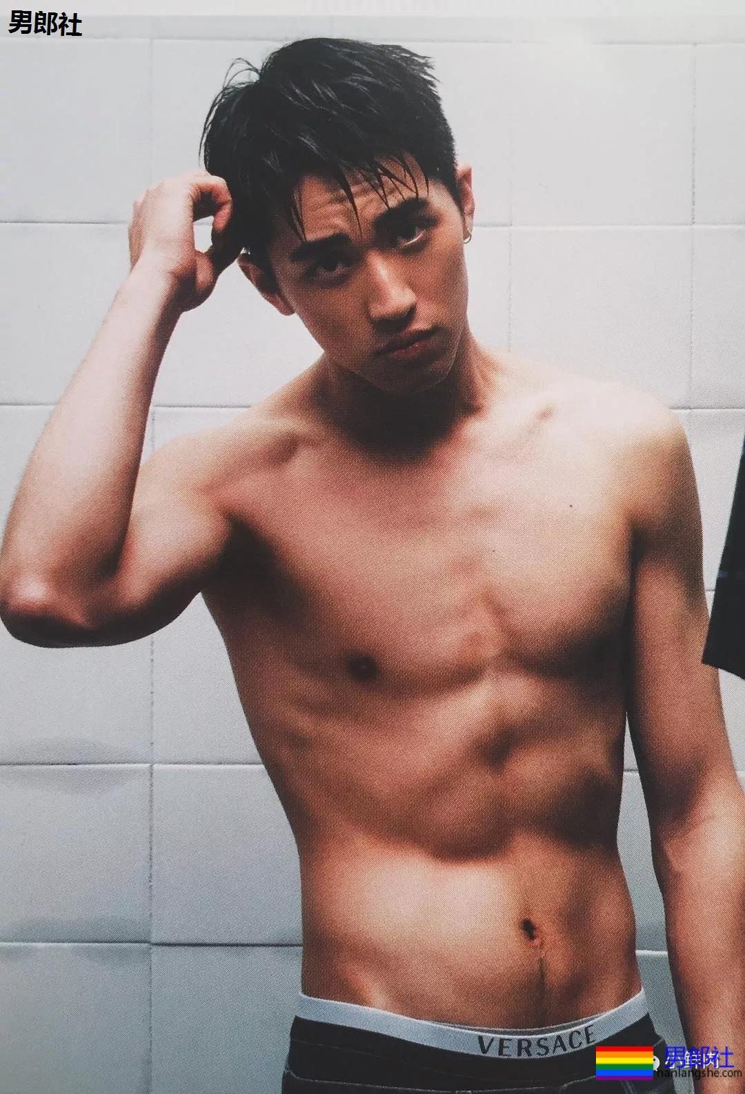 许魏洲竟然有六块腹肌？ - 51虹马