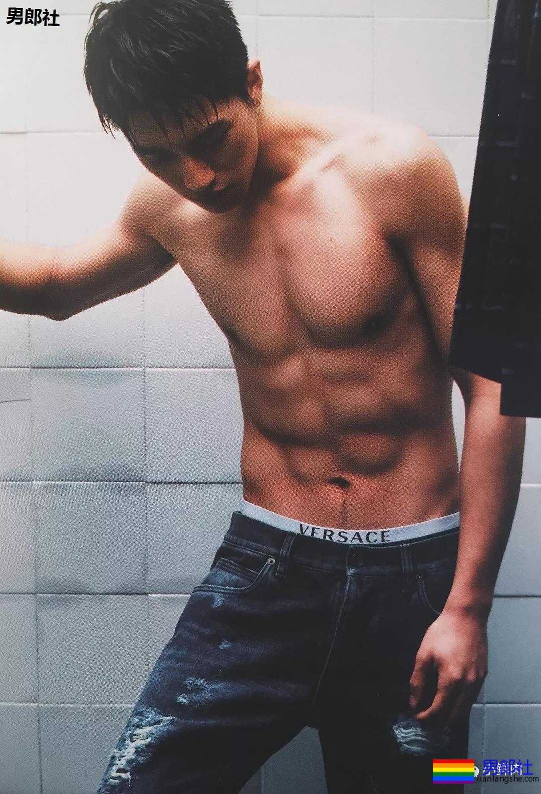 许魏洲竟然有六块腹肌？ - 51虹马