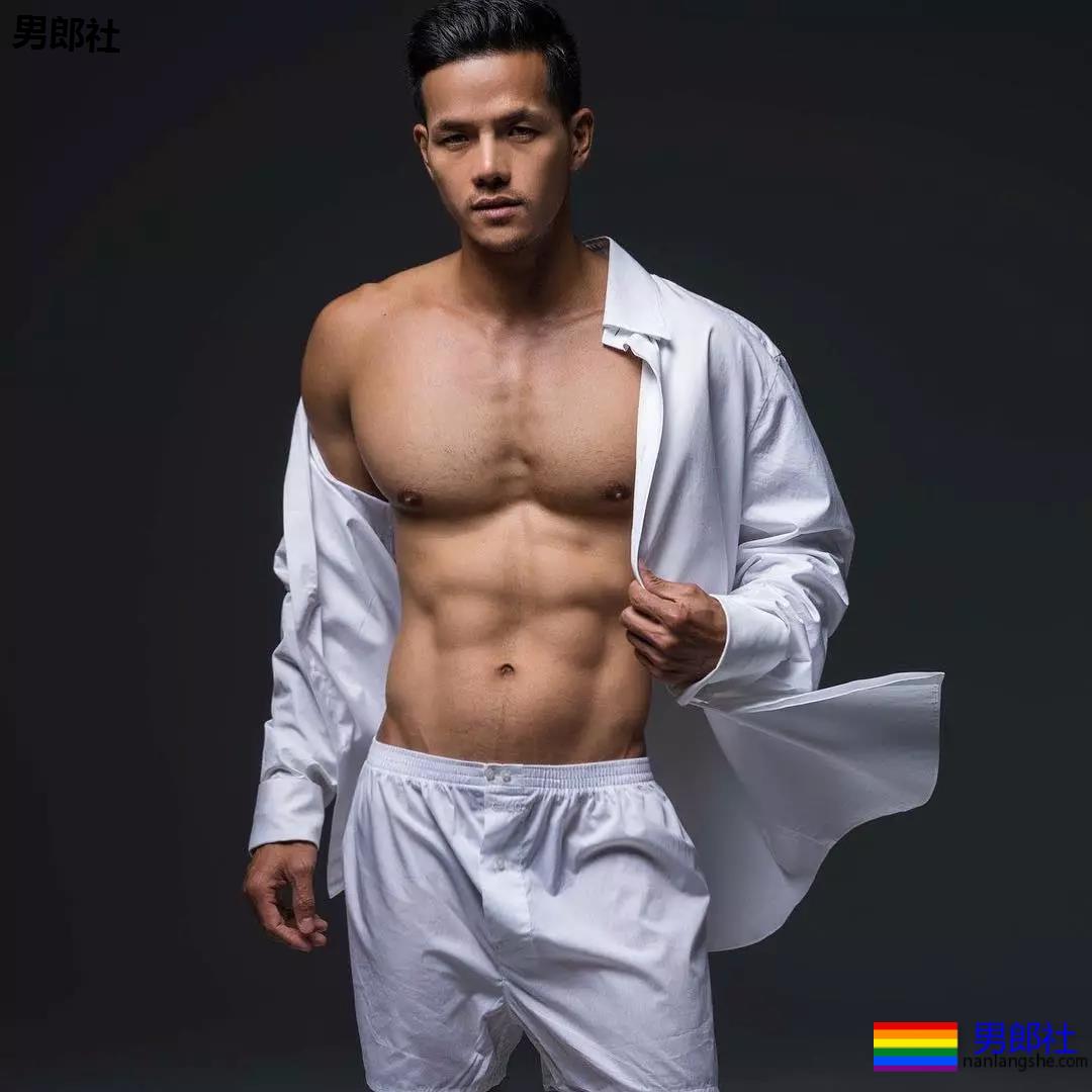 亚裔造型师身材不输麻豆！高能写真刷爆朋友圈！-51虹马