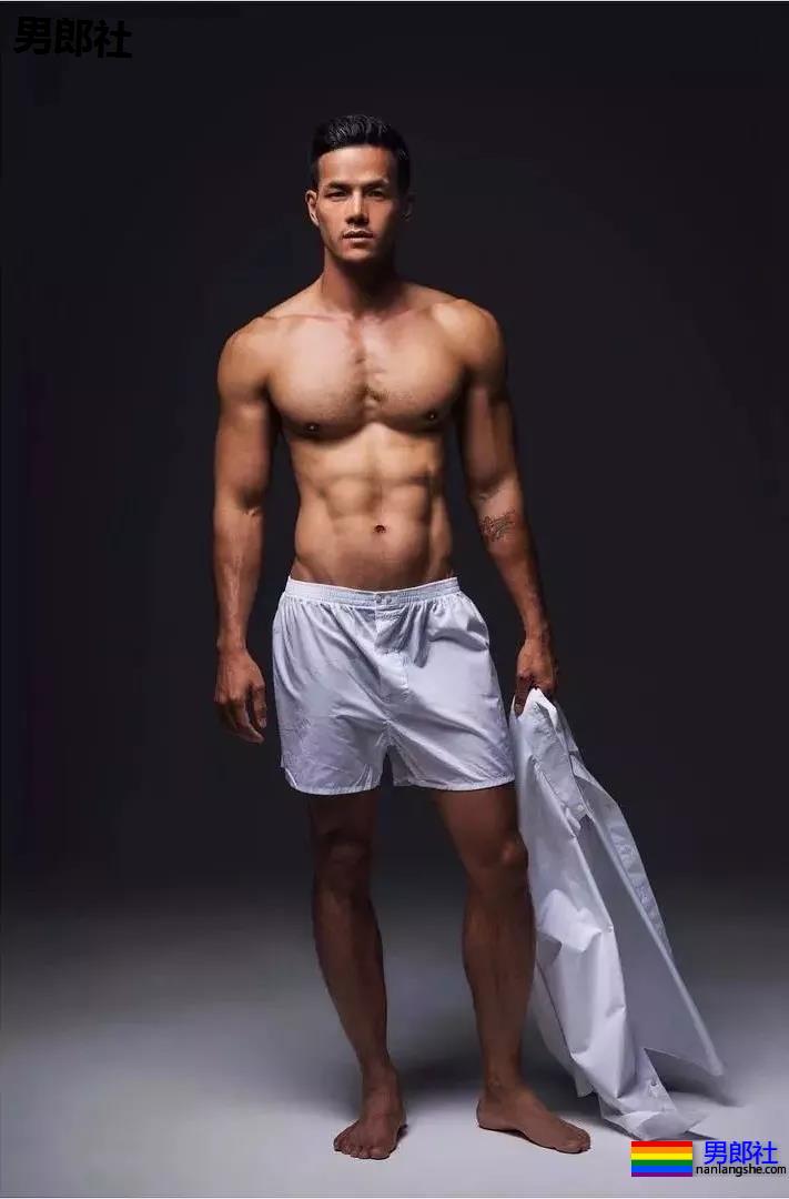 亚裔造型师身材不输麻豆!高能写真刷爆朋友圈! - 51虹马 亚裔造型师身材不输麻豆!高能写真刷爆朋友圈! - 51虹马