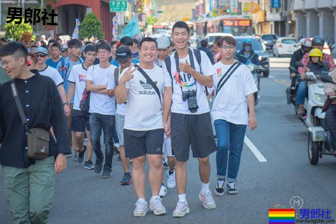 台中同志巡游，2.5万人“你我同在” - 51虹马