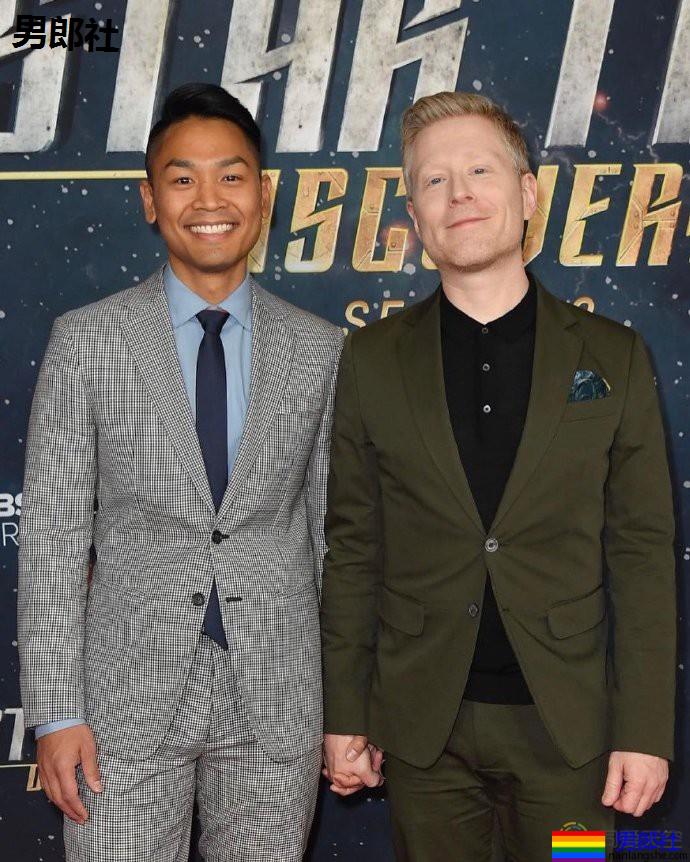 星际迷航男演员向男友求婚成功 - 51虹马