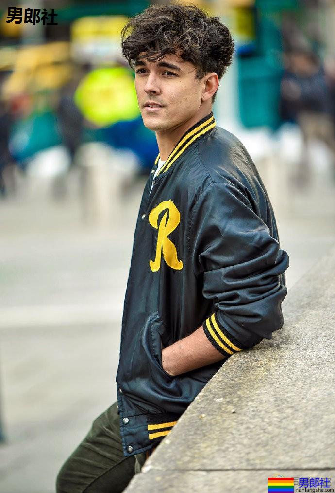 粉雄救兵的演员们要拍一部情人节同志片 - 51虹马 粉雄救兵的演员们要拍一部情人节同志片 - 51虹马