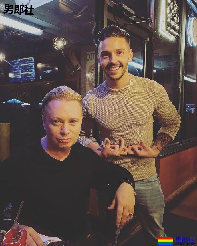 老爸爱上女儿的前男友，获家人祝福 - 51虹马