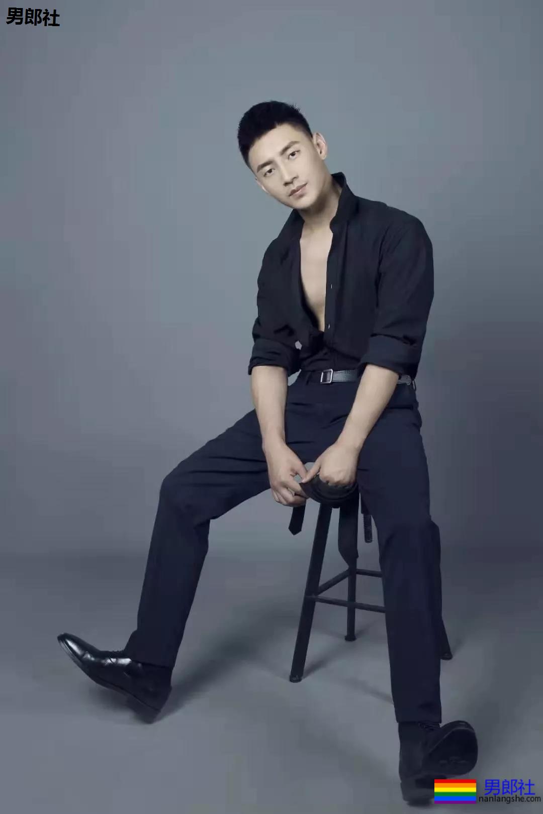 那些赚钱养男友的gay们现在都怎么样了？ - 51虹马