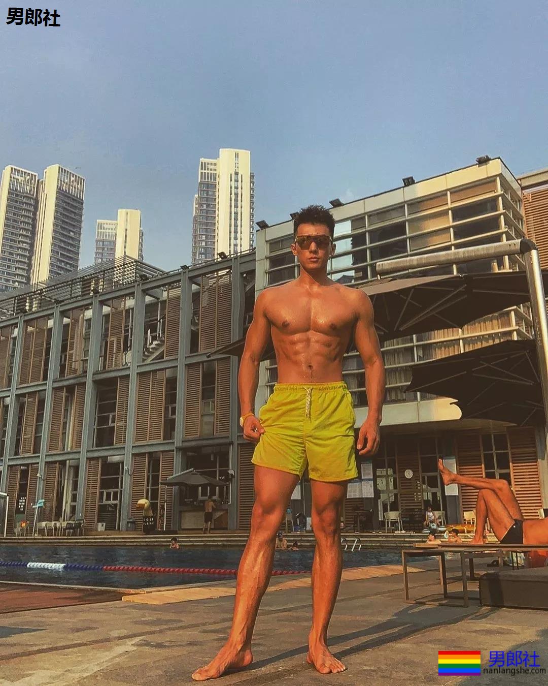 189CM体育生转战娱乐圈,实力强大被导演万里挑一 - 51虹马 189CM体育生转战娱乐圈,实力强大被导演万里挑一 - 51虹马