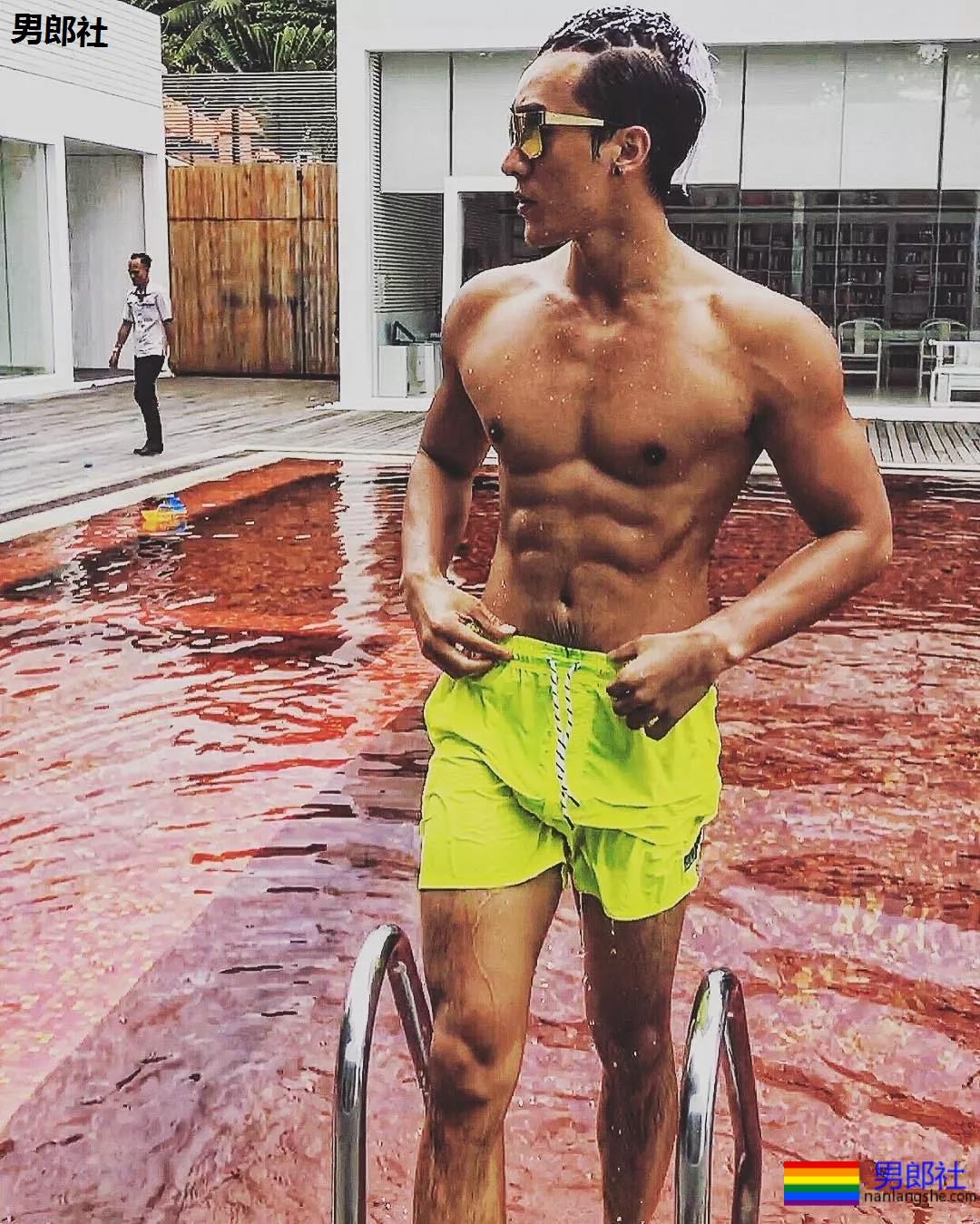 189CM体育生转战娱乐圈,实力强大被导演万里挑一 - 51虹马 189CM体育生转战娱乐圈,实力强大被导演万里挑一 - 51虹马