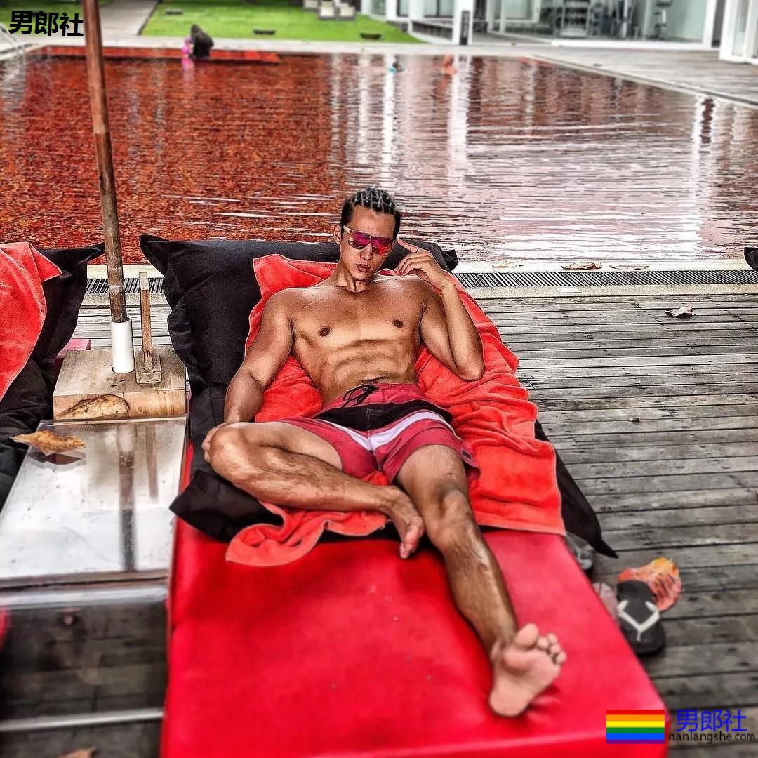 189CM体育生转战娱乐圈,实力强大被导演万里挑一 - 51虹马 189CM体育生转战娱乐圈,实力强大被导演万里挑一 - 51虹马