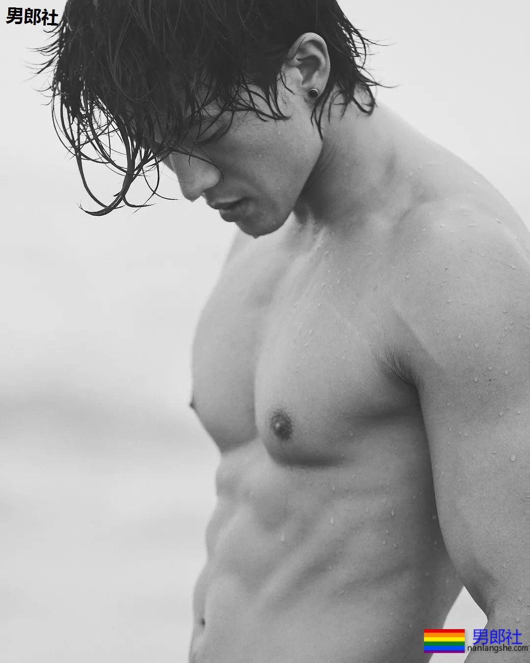 189CM体育生转战娱乐圈,实力强大被导演万里挑一 - 51虹马 189CM体育生转战娱乐圈,实力强大被导演万里挑一 - 51虹马