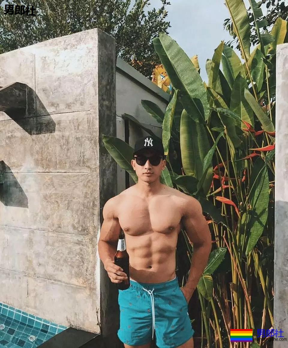 筋肉正装空少竟然玩起捆绑Paly,这个尺度也太羞涩惹~ - 51虹马 筋肉正装空少竟然玩起捆绑Paly,这个尺度也太羞涩惹~ - 51虹马