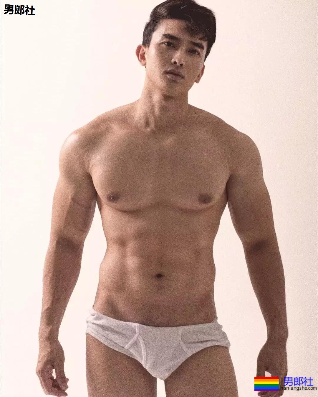 筋肉正装空少竟然玩起捆绑Paly,这个尺度也太羞涩惹~ - 51虹马 筋肉正装空少竟然玩起捆绑Paly,这个尺度也太羞涩惹~ - 51虹马