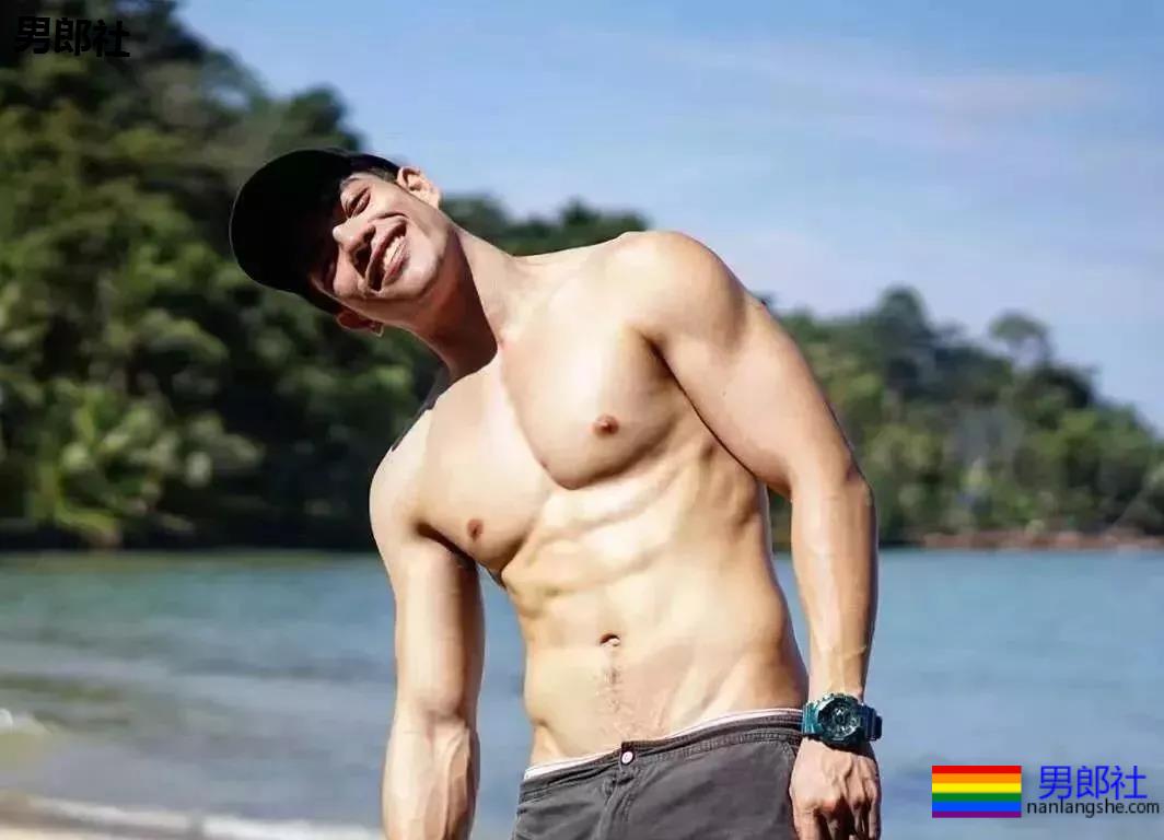 泰国小狼狗人鱼线，太阳光了趴~-51虹马