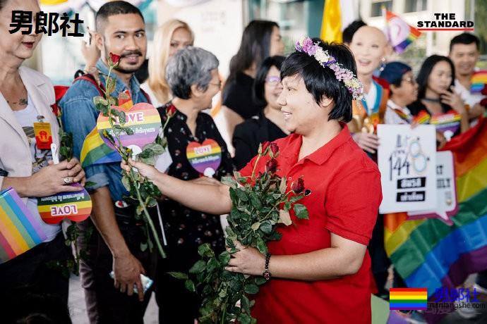 泰国同性伴侣上书宪法法院，争取合法结婚 - 51虹马