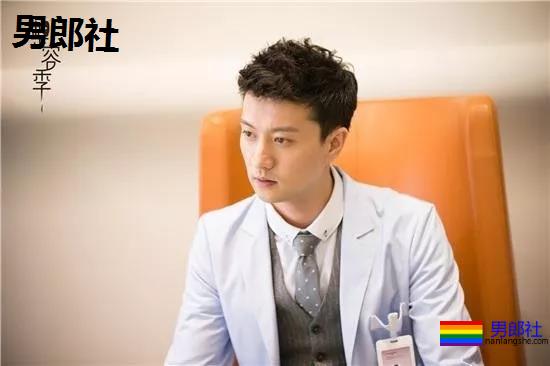 雅痞肌肉小叔"牵手"薄肌小鲜肉!双男主腹肌照,他一身硬核腱子肉A爆了! - 51虹马 雅痞肌肉小叔"牵手"薄肌小鲜肉!双男主腹肌照,他一身硬核腱子肉A爆了! - 51虹马