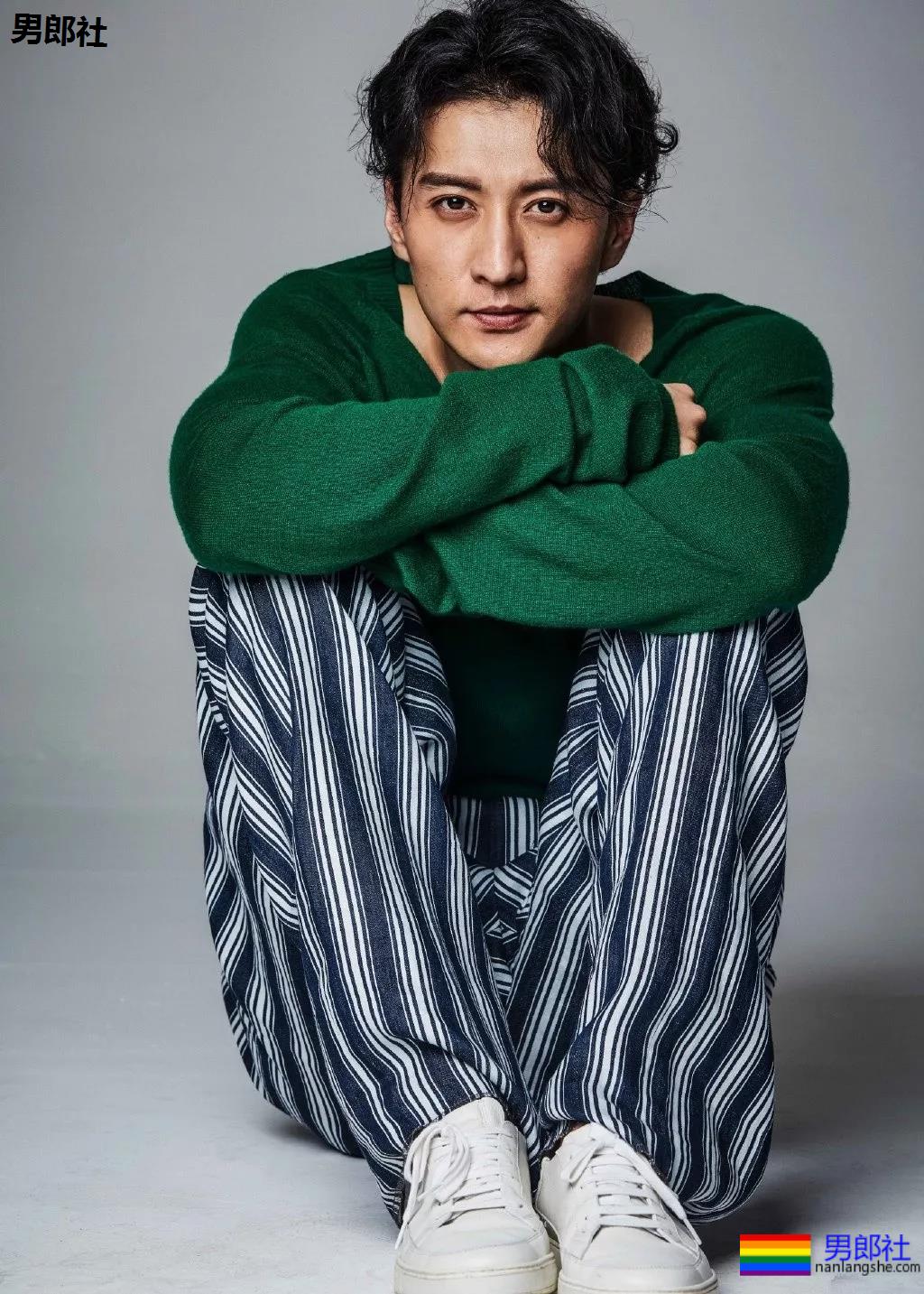 雅痞肌肉小叔"牵手"薄肌小鲜肉!双男主腹肌照,他一身硬核腱子肉A爆了! - 51虹马 雅痞肌肉小叔"牵手"薄肌小鲜肉!双男主腹肌照,他一身硬核腱子肉A爆了! - 51虹马