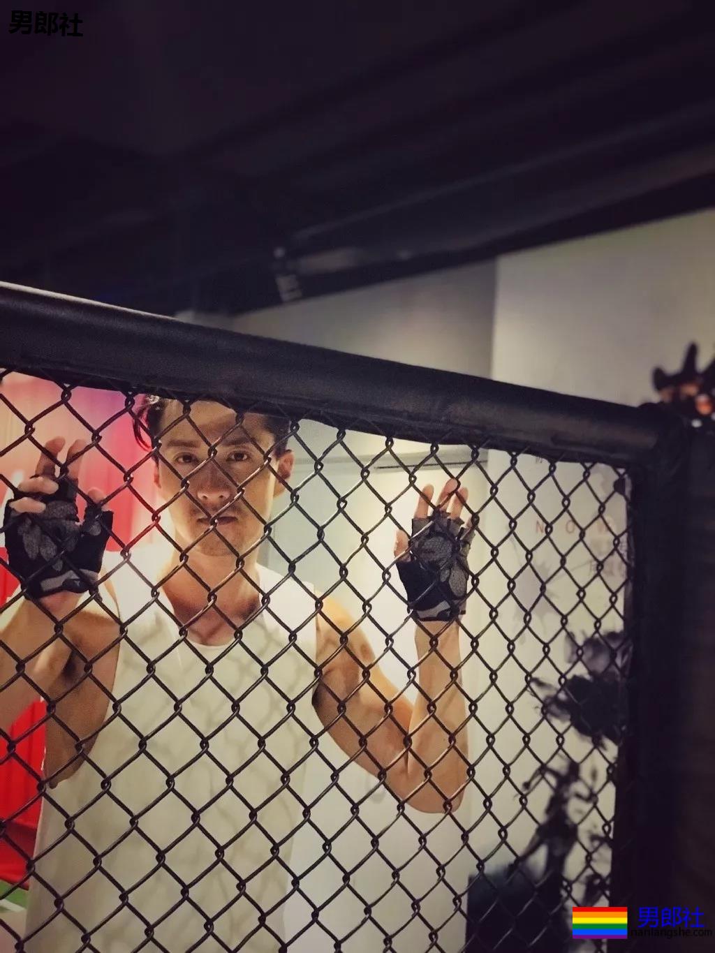 雅痞肌肉小叔"牵手"薄肌小鲜肉!双男主腹肌照,他一身硬核腱子肉A爆了! - 51虹马 雅痞肌肉小叔"牵手"薄肌小鲜肉!双男主腹肌照,他一身硬核腱子肉A爆了! - 51虹马