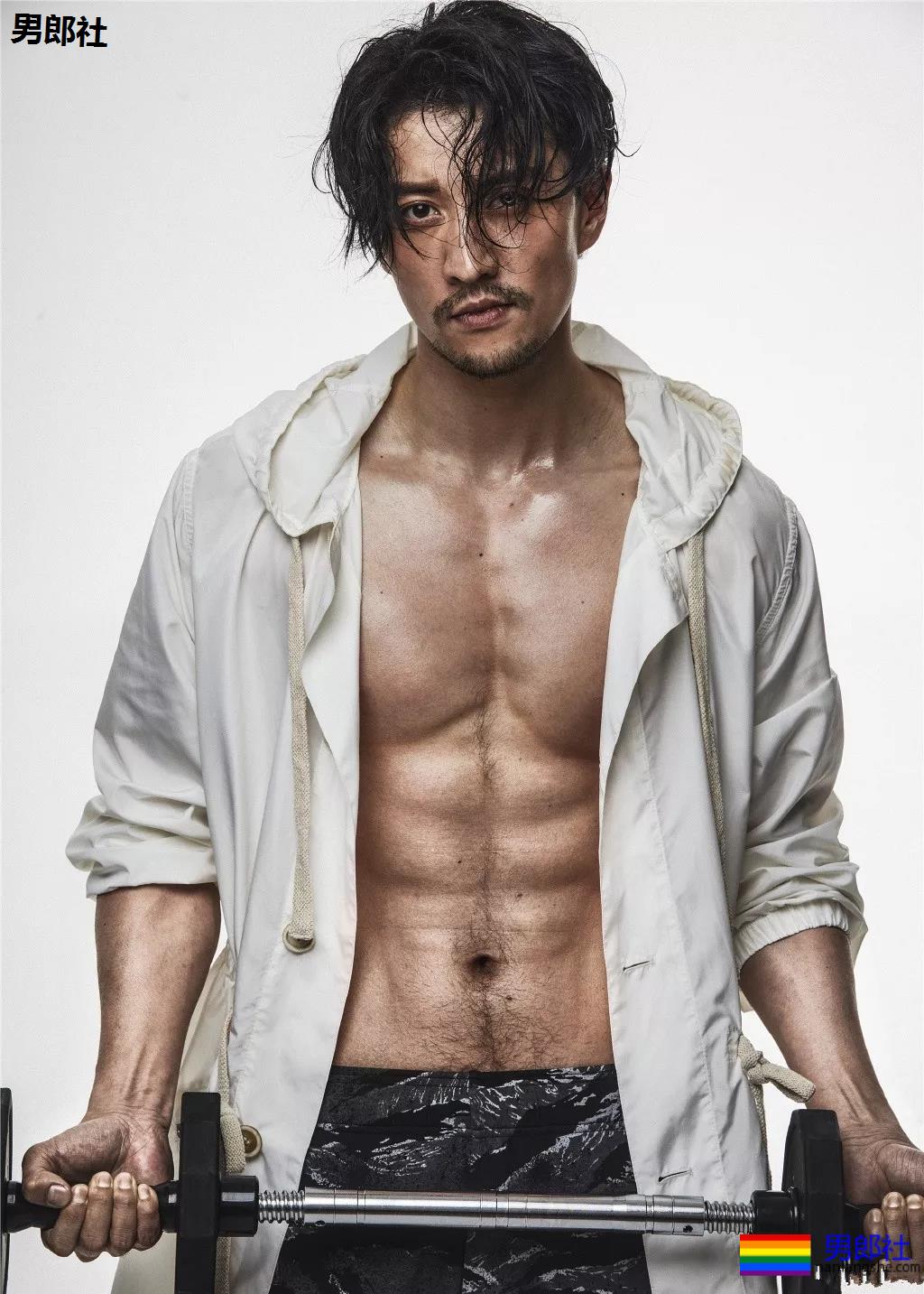 雅痞肌肉小叔"牵手"薄肌小鲜肉!双男主腹肌照,他一身硬核腱子肉A爆了! - 51虹马 雅痞肌肉小叔"牵手"薄肌小鲜肉!双男主腹肌照,他一身硬核腱子肉A爆了! - 51虹马