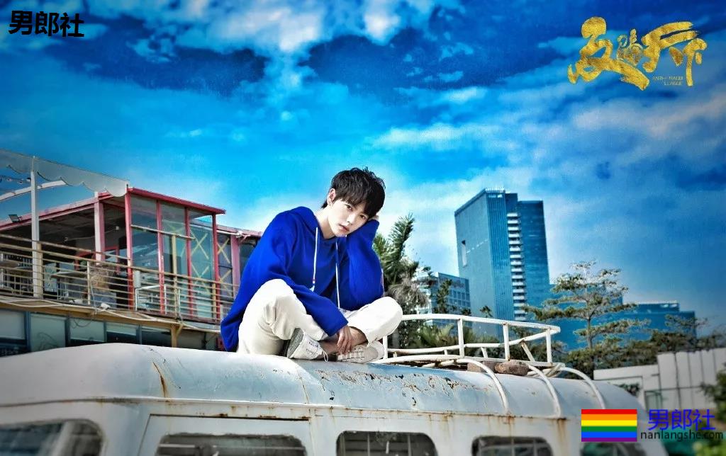 雅痞肌肉小叔"牵手"薄肌小鲜肉!双男主腹肌照,他一身硬核腱子肉A爆了! - 51虹马 雅痞肌肉小叔"牵手"薄肌小鲜肉!双男主腹肌照,他一身硬核腱子肉A爆了! - 51虹马