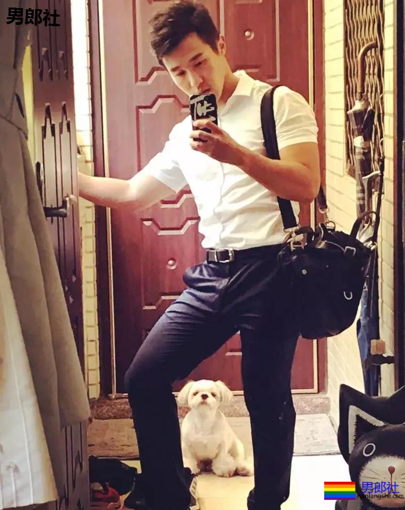 遇到家教老师正装男,见这样的翘臀该怎么办?-51虹马