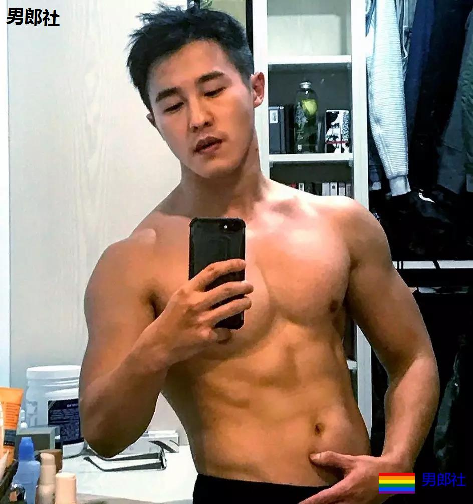 遇到家教老师正装男，见这样的翘臀该怎么办？ - 51虹马