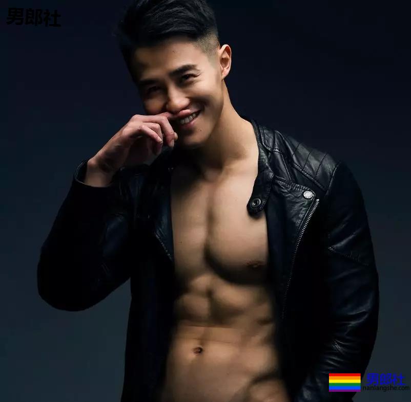 遇到家教老师正装男，见这样的翘臀该怎么办？ - 51虹马