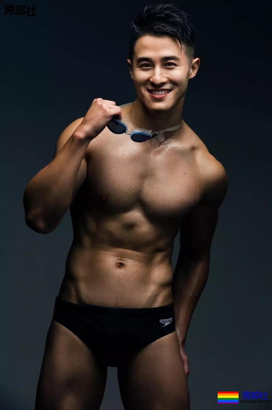 遇到家教老师正装男，见这样的翘臀该怎么办？ - 51虹马