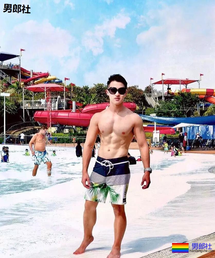 遇到家教老师正装男，见这样的翘臀该怎么办？ - 51虹马