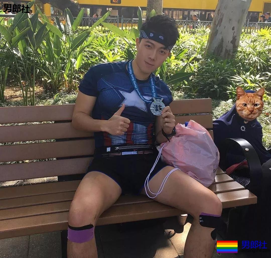 遇到家教老师正装男，见这样的翘臀该怎么办？ - 51虹马