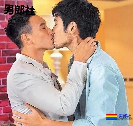 王阳明发文悼念高以翔，一张照片显两人关系匪浅 - 51虹马