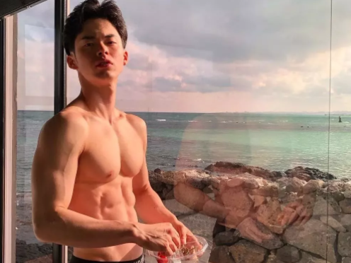 一步小心!洗澡滑到坐沐浴露上?... - 51虹马 一步小心!洗澡滑到坐沐浴露上?... - 51虹马