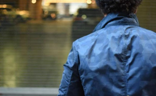 印度同性恋男子遭歧视-51虹马