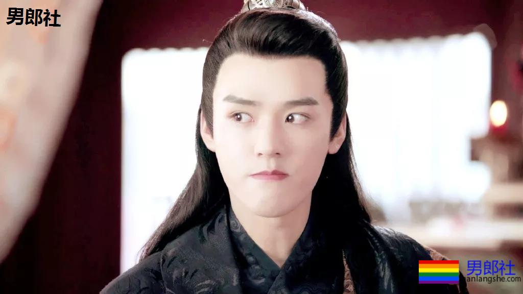 演过腐剧与男CP拍浴室戏!高颜长腿小狼狗演绎霸道总裁,做你男友愿意吗? - 51虹马 演过腐剧与男CP拍浴室戏!高颜长腿小狼狗演绎霸道总裁,做你男友愿意吗? - 51虹马