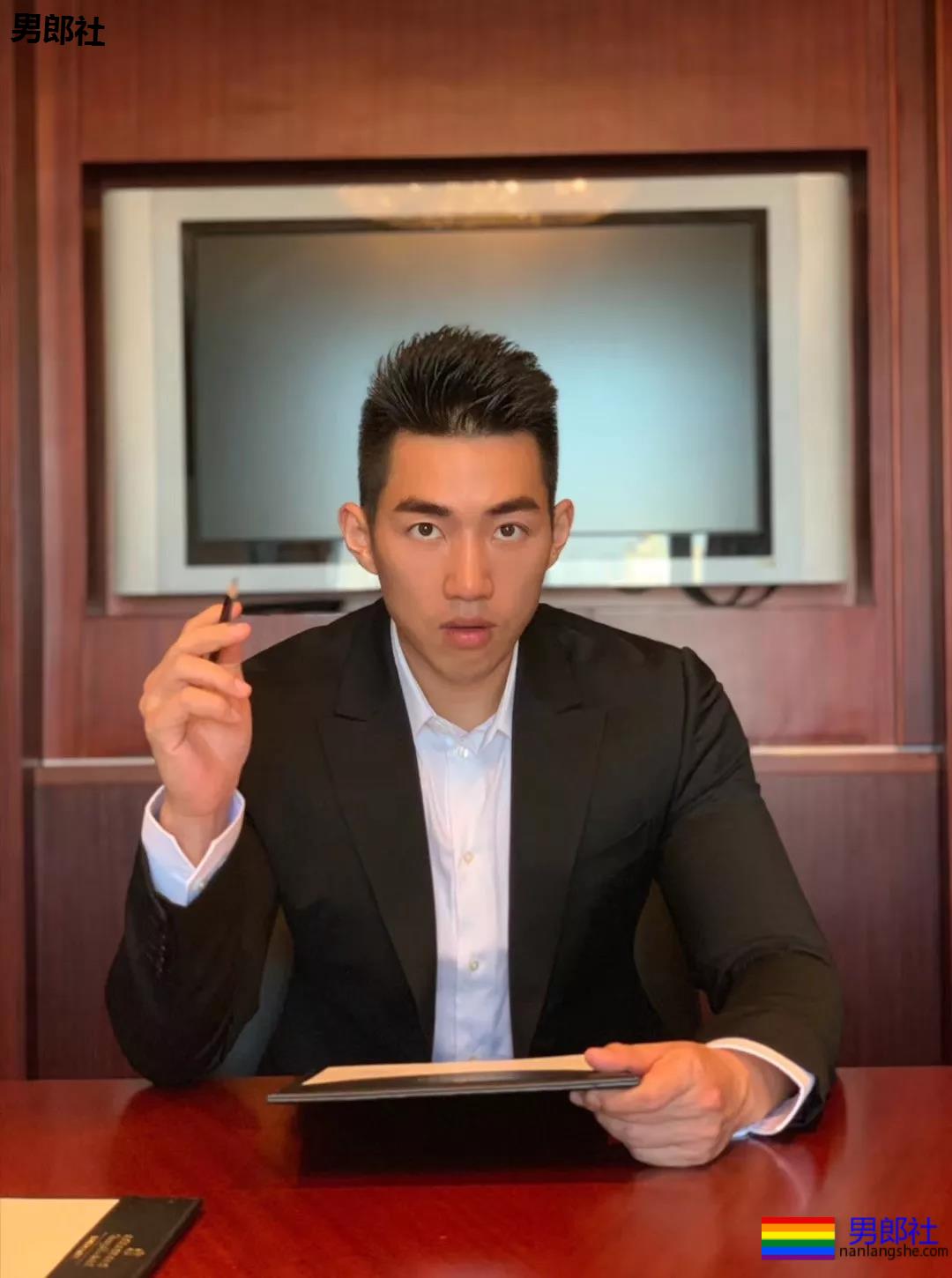 霸道总裁和哈佛学霸的夫夫爱情故事 - 51虹马