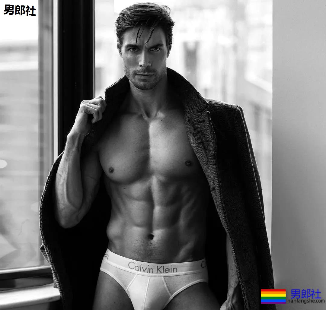 16岁191cm内裤男模泡温泉1秒吸粉7万，原来红起来可以这么容易！ - 51虹马