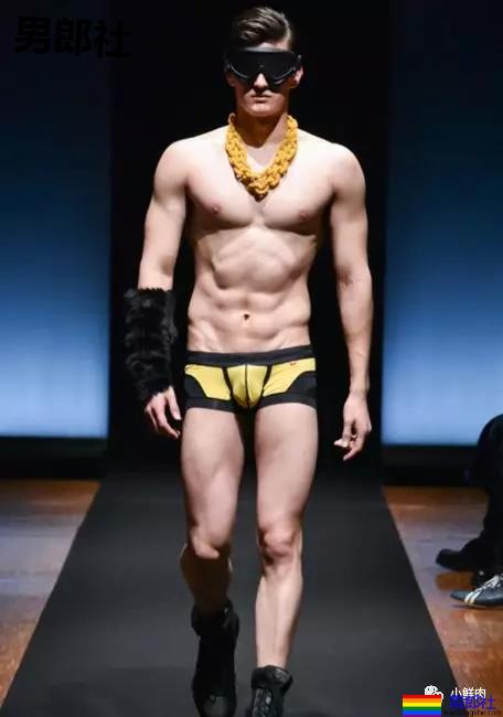 混血日本男模拍摄优衣库大片火了，人鱼线腹肌真色气！ - 51虹马