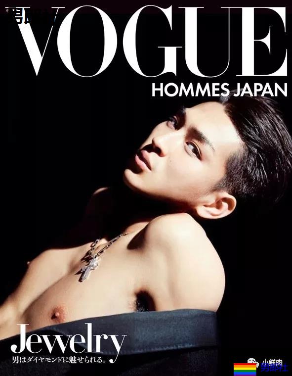 混血日本男模拍摄优衣库大片火了，人鱼线腹肌真色气！ - 51虹马