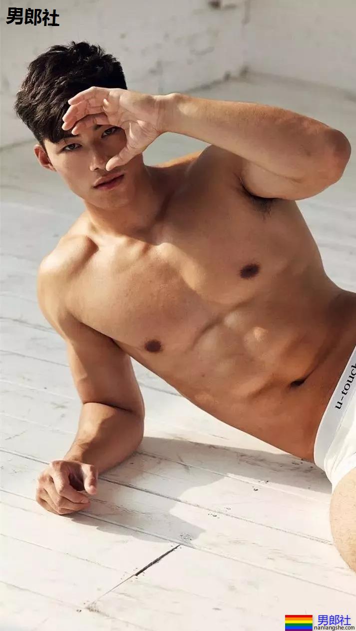 樊野家的肌肉男团!一水大长腿肌肉小狼狗,可真幸福惹! - 51虹马 樊野家的肌肉男团!一水大长腿肌肉小狼狗,可真幸福惹! - 51虹马