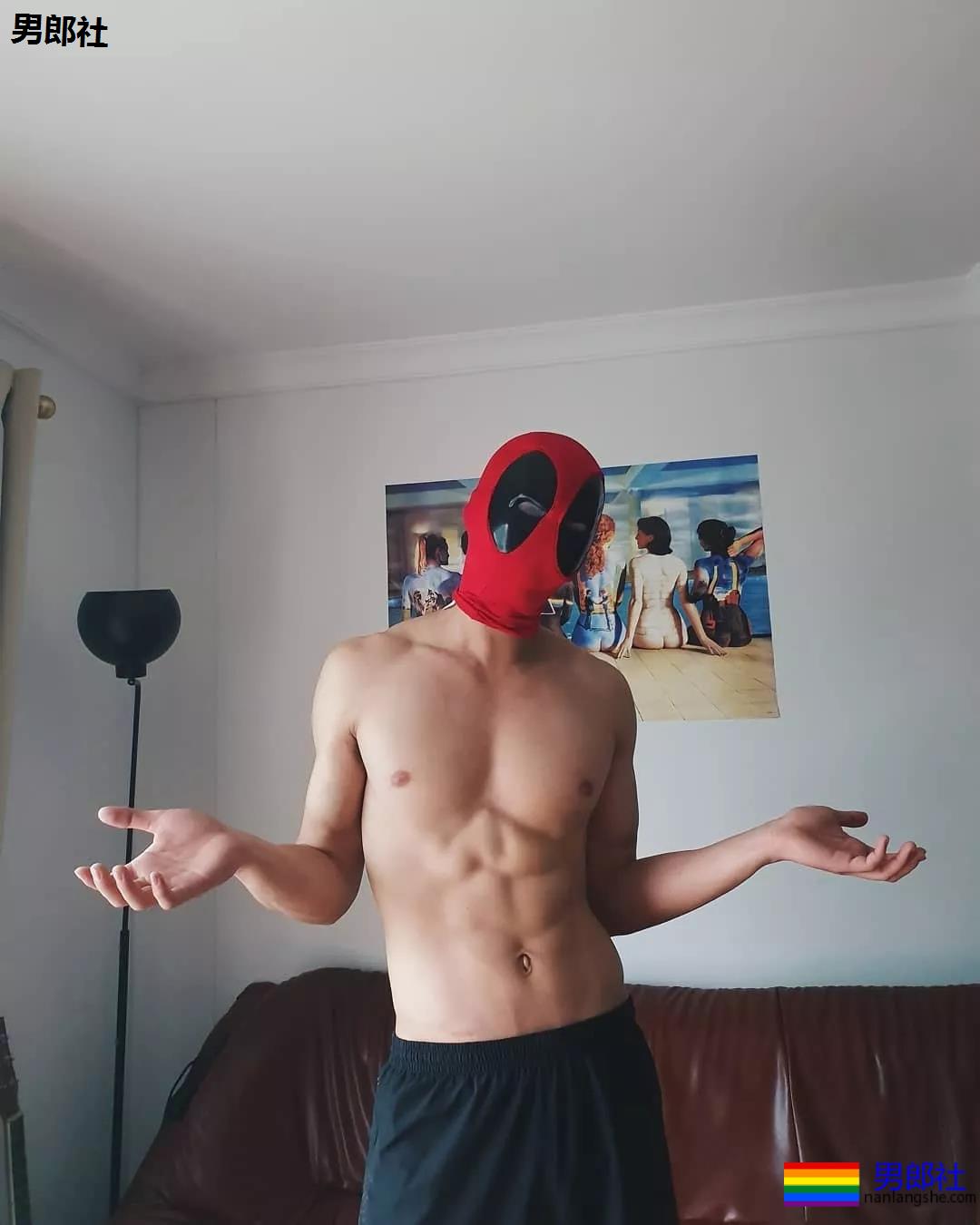 189超帅8块腹肌小狼狗，狼腰长腿小肌肉，好上头一体育生！ - 51虹马