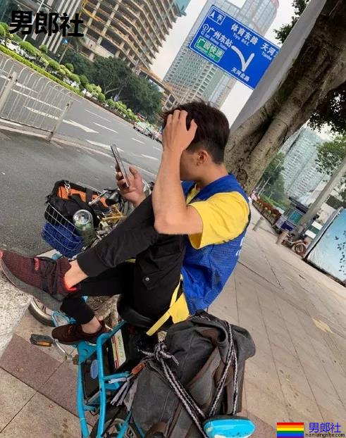 街上抓拍各种肌肉男神大合集 - 51虹马