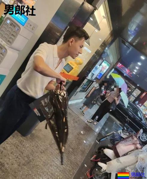 街上抓拍各种肌肉男神大合集 - 51虹马